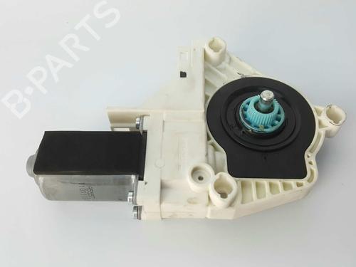 Right rear window motor AUDI A5 (8T3) 2.0 TFSI | BP6438199E22