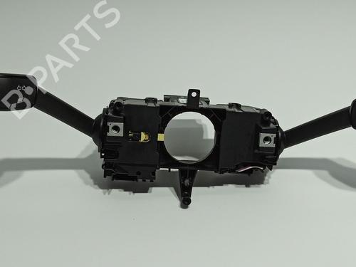 switch-seat-arona-kj7-kjp-2017-31856267 main image