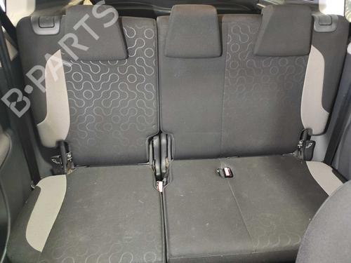 rear-seat-citroen-c3-picasso-sh_-16-hdi-90-2008-10265536 main image