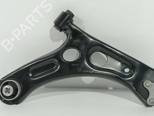 Used Left front suspension arm OPEL CORSA F (P2JO) 1.2 MHEV (101 hp) 21583947