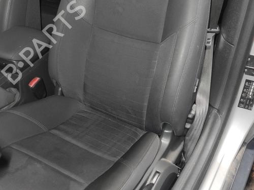Used Left front seat VOLVO C30 (533) 2.0 D (136 hp) 20673868
