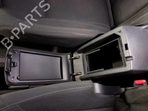 Armrest / Center console RENAULT KOLEOS I (HY_) 2.0 dCi (HY0K) | BP7153678I20