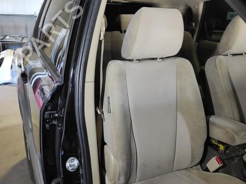 Right front seat HYUNDAI TUCSON (JM) 2.0 CRDi | BP29017792C16
