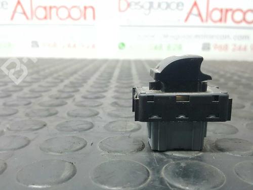 Right front window switch CITROËN C4 CACTUS 1.2 VTi 82 | BP2772439I26 