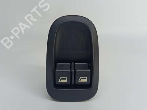 Used Left front window switch PEUGEOT 206 Hatchback (2A/C) 1.4 i (75 hp) 8110747