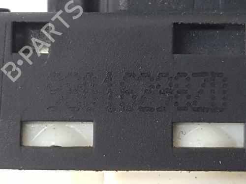 Left front window switch CITROËN C4 CACTUS 1.2 VTi 82 | BP2784165I27