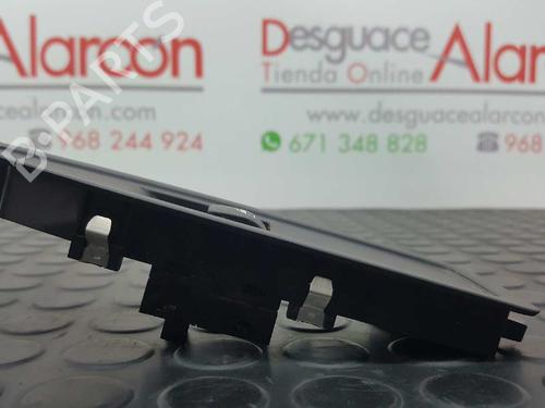 Right front window switch BMW 1 (F20) | BP2742551I26