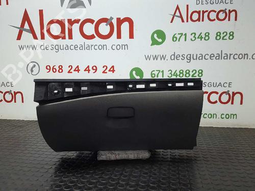 Handskerum RENAULT MEGANE III Hatchback (BZ0/1_, B3_) 1.5 dCi (86 hp) 2739621
