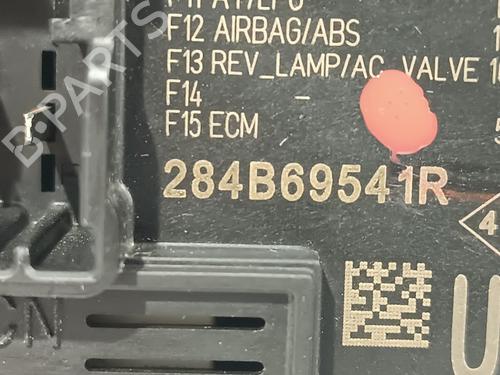 Fuse box RENAULT CLIO V (B7_) 1.5 Blue dCi 85 (B7AG) | BP21168922E1 