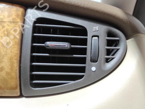 air-vent-jaguar-x-type-i-x400-2001-2002-2003-2004-2005-2006-2007-2008-2009-22749855 main image