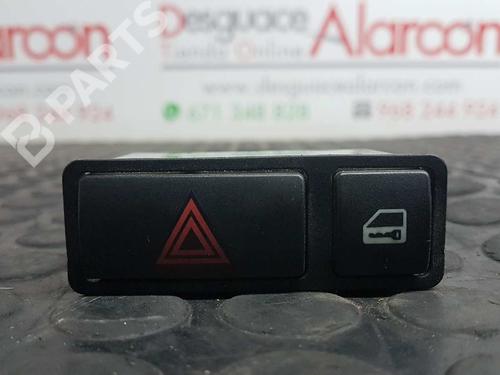 Used Warning switch BMW X5 (E53) 3.0 d (218 hp) 6628891