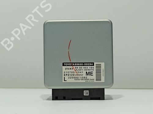 Used Electronic module TOYOTA YARIS (_P13_) 1.0 (KSP130_, KSP130) (69 hp) 18021416