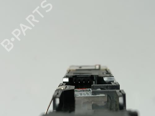 Switch BMW 1 (F40) 118 d | BP28332025I30