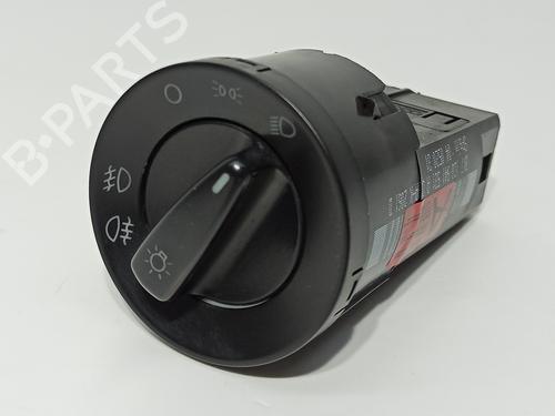 Forlygtekontakt VW PASSAT B5.5 (3B3)  | BP31056306I24 