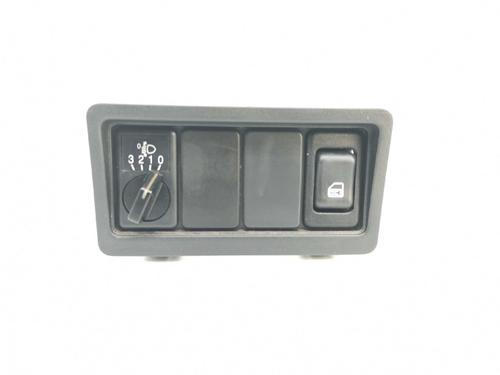 andre-renault-trucks-maxity-2007-14537829 main image