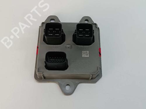 BP11356983M83 main image