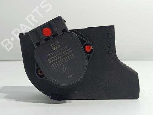 Pedal RENAULT KANGOO (KC0/1_) D 55 1.9 (KC0D) (54 hp) 10672954