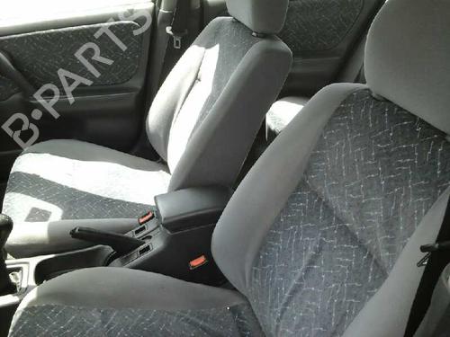 Used Parts NISSAN PRIMERA (P11) 2.0 TD (90 hp) 4282885