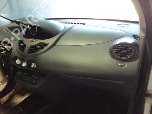 Dashboard RENAULT TWINGO II (CN0_) 1.5 dCi 90 | BP6796857C46