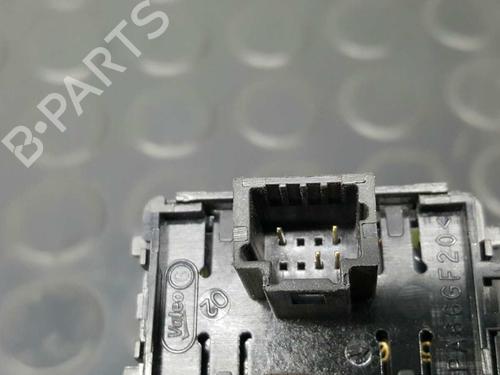 Right front window switch RENAULT MEGANE IV Hatchback (B9A/M/N_) 1.2 TCe 130 (B9MR) | BP2772206I26