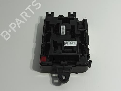 Fuse box BMW 1 (F21) 116 d | BP27645364E1