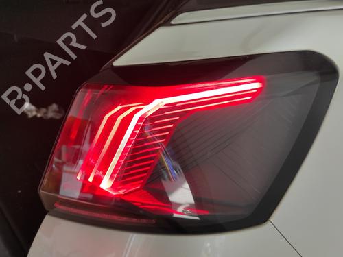 Right taillight PEUGEOT 3008 II SUV (MC_, MR_, MJ_, M4_) 1.5 BlueHDi 130 | BP27489864C35 