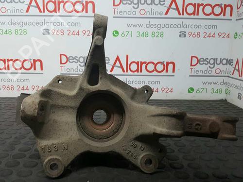 Venstre Styrespindel lagerhus RENAULT MEGANE III Hatchback (BZ0/1_, B3_) 1.5 dCi (106 hp) 2746057