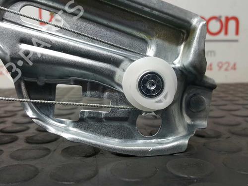 Rear left window mechanism RENAULT MEGANE IV Hatchback (B9A/M/N_) 1.2 TCe 130 (B9MR) | BP2772884C24
