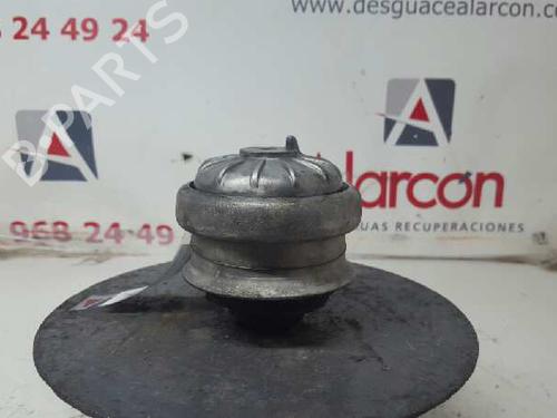 Used Engine mount MERCEDES-BENZ 124 Saloon (W124) 300 D (124.130) (109 hp) 10262898