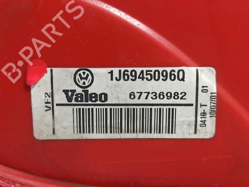 Right taillight VW GOLF IV (1J1) 1.6 16V | BP18021442C35 