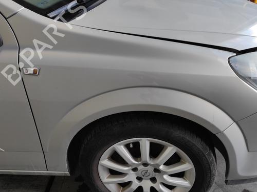 Used Right front fenders OPEL ASTRA H (A04) 1.7 CDTI (L48) (100 hp) 15777554