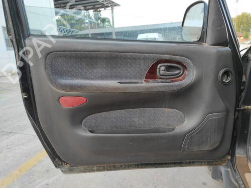 Used Front left panel Front left panel 11036029 11036029
