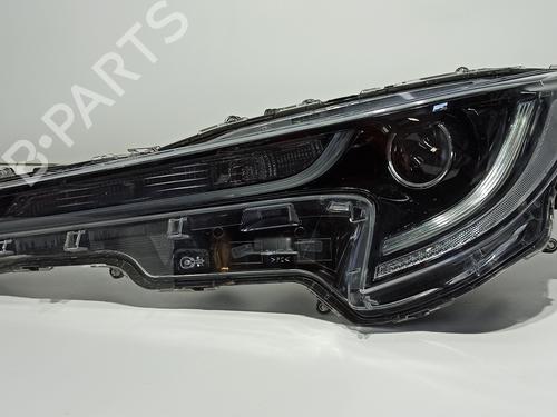 Used Left headlight TOYOTA COROLLA Hatchback (_E21_, _EA1_, _EH1_) [2018-2025]  30653048
