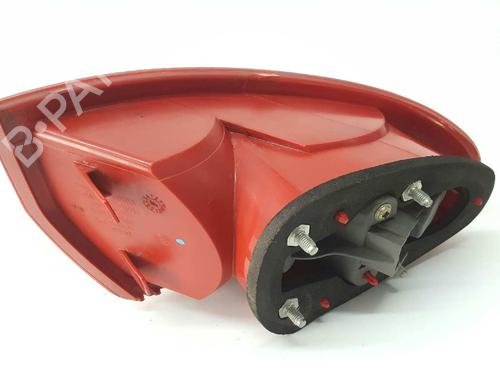 Right taillight ALFA ROMEO 147 (937_) 1.9 JTDM 8V (937.AXD1A, 937.AXU1A, 937.BXU1A) | BP5028012C35 