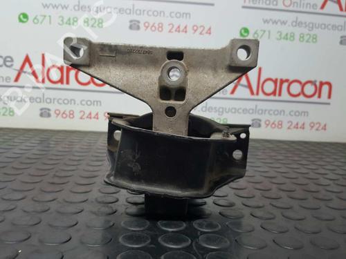 Used Engine mount CITROËN C3 II (SC_) 1.4 HDi 70 (SC8HZC, SC8HR0, SC8HP4) (68 hp) 10263164