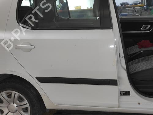 Used Right rear door SKODA FABIA II (542) 1.2 (60 hp) 19773554