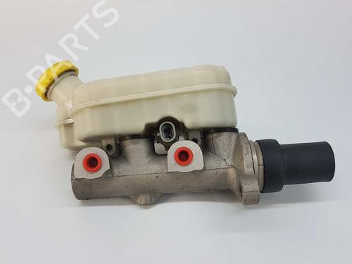 Brake master cylinder CHRYSLER VOYAGER IV (RG, RS) 2.5 CRD | BP7672971M77 