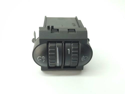 Used Headlight switch VW GOLF VI (5K1) 2.0 TDI (110 hp) 14533608