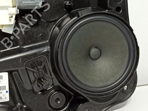 Front left window mechanism INFINITI Q30 1.5 D | BP32760204C22 - Image 3