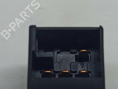 Høyre Foran elrute bryter VW GOLF IV (1J1) 1.6 | BP7515216I26