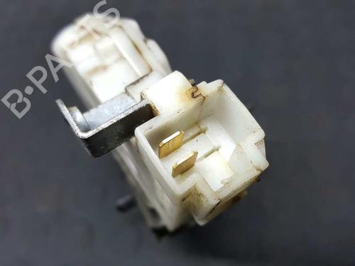 Rear left lock NISSAN TERRANO II (R20) 2.7 TD 4WD | BP2773327C100