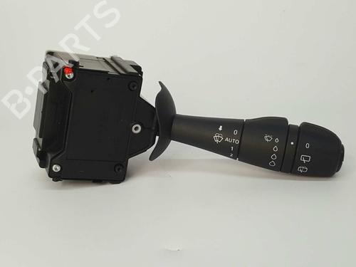 Comutador piscas / escovas RENAULT CAPTUR I (J5_, H5_) 1.5 dCi 110 (110 hp) 8304719