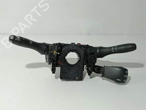 switch-renault-express-box-bodympv-2021-37700610 main image