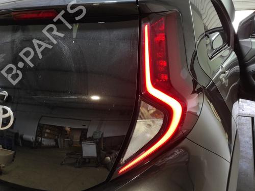 Used Right taillight TOYOTA AYGO X (_B7_) 1.0 VVT-i (KGB70) (72 hp) 29415439