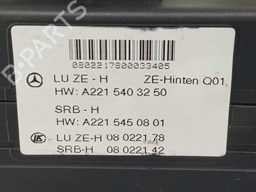 Fuse box MERCEDES-BENZ S-CLASS (W221, V221) S 320 CDI 4-matic (221.080, 221.180) | BP3334113E1