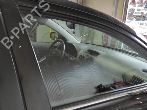 Front right door window TOYOTA AVENSIS Saloon (_T25_) 2.2 D-4D (ADT251_) (150 hp)null