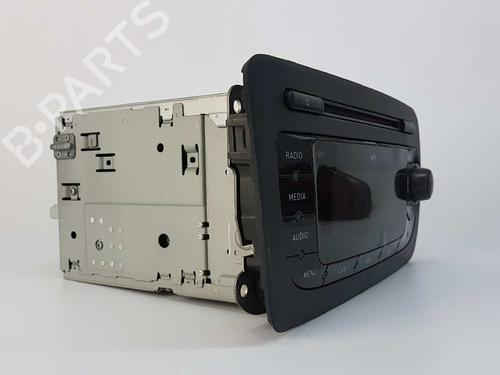 Radio SEAT IBIZA IV (6J5, 6P1) 1.9 TDI | BP4561729E6