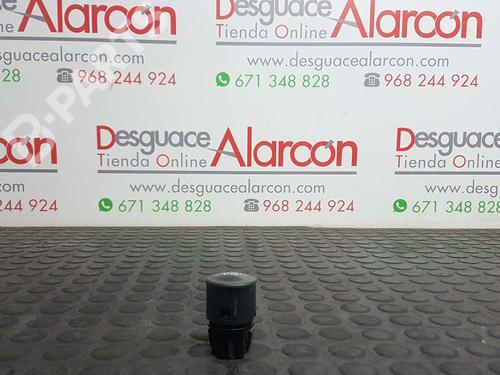Clé de contact RENAULT MEGANE III Hatchback (BZ0/1_, B3_) 1.5 dCi (86 hp) 11386674