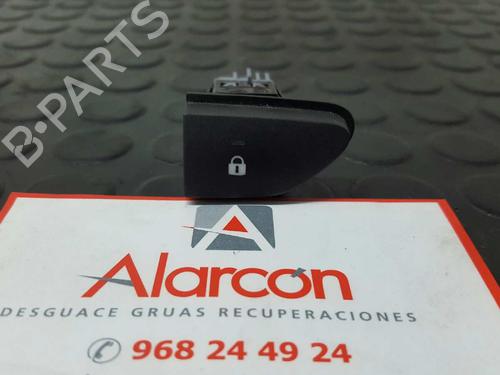 Autre RENAULT CLIO IV (BH_) 1.5 dCi 90 (90 hp) 14527462