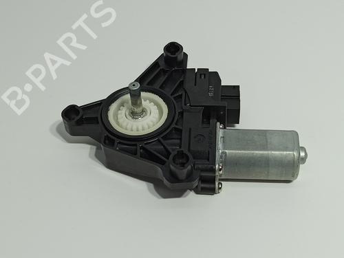 Used Right rear window motor MERCEDES-BENZ C-CLASS T-Model (S205) C 200 d (205.207) (136 hp) 21181029
